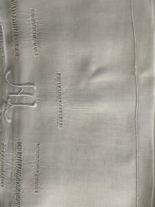 Drap brodé, ajouré 220/310