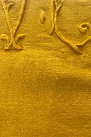 Drap jaune moutarde 200/280, monogramme VC