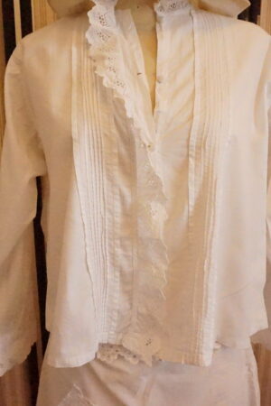 Chemisier femme bordure brodée