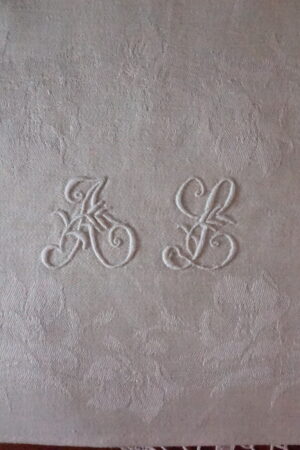 Serviettes de table anciennes