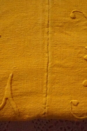 Drap ancien en lin/chanvre, 2 parties, mono LP imposant – 200×260, teint jaune (années 1900–1930)